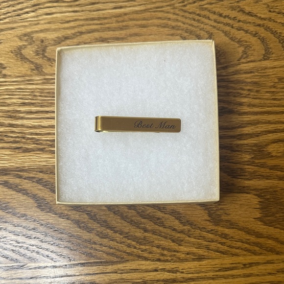 Gold Tone “Best Man' Tie Clip - Picture 1 of 1